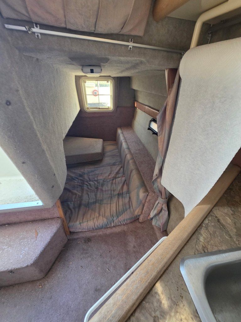 Main image 6