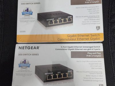 NETGEAR GS305 5-Port Gigabit Ethernet Unmanaged Switch - New, Plug and Play, Wall Mountable