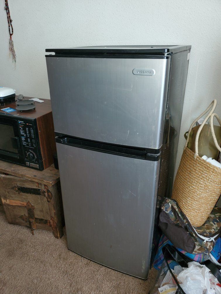 mini fridge