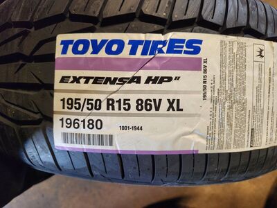195/50r15 toyo extensa hp ll