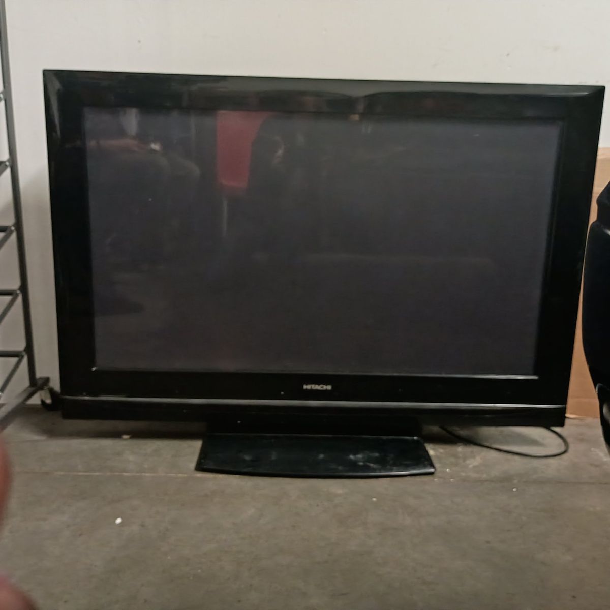43" plasma TV