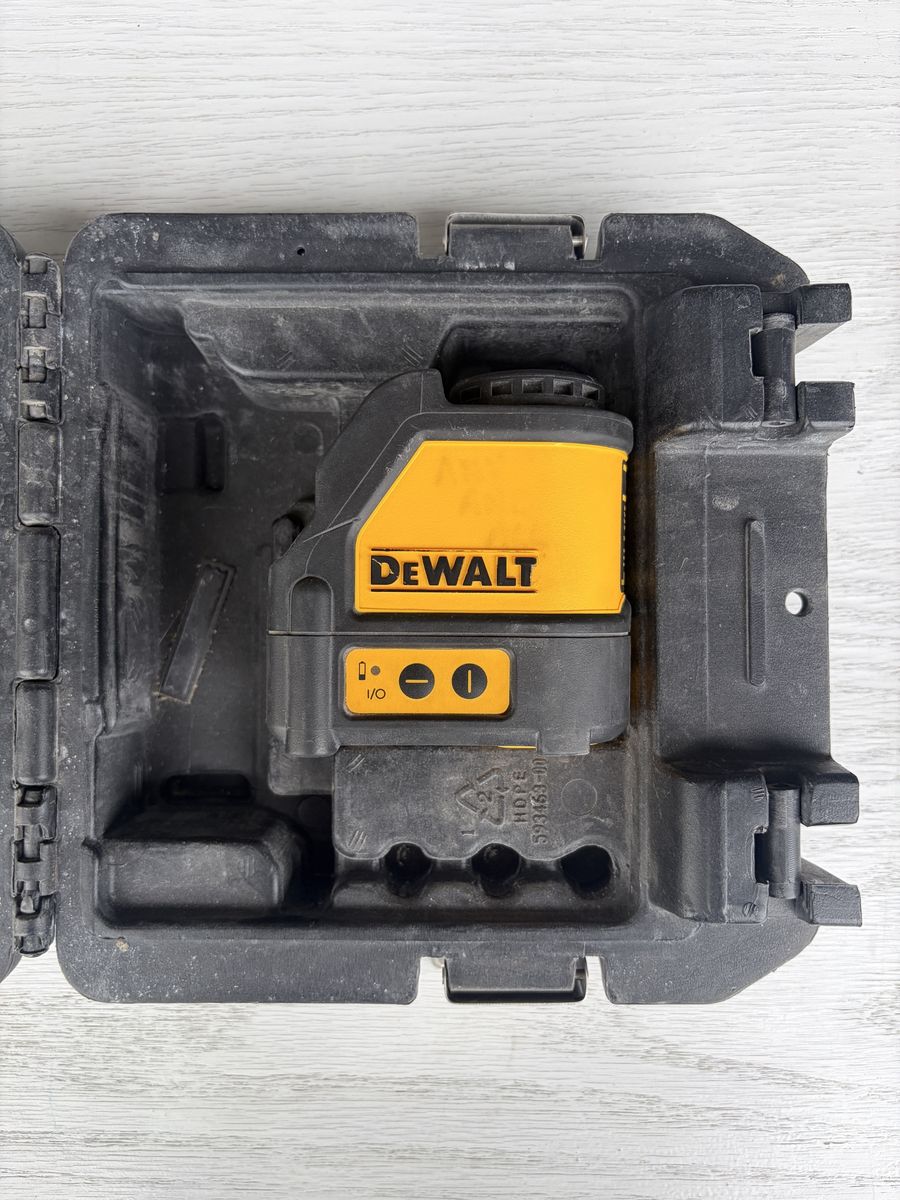 DeWalt laser level