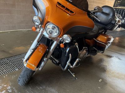 Harley-Davidson Road Glide Custom Touring Motorcycle Orange/Black