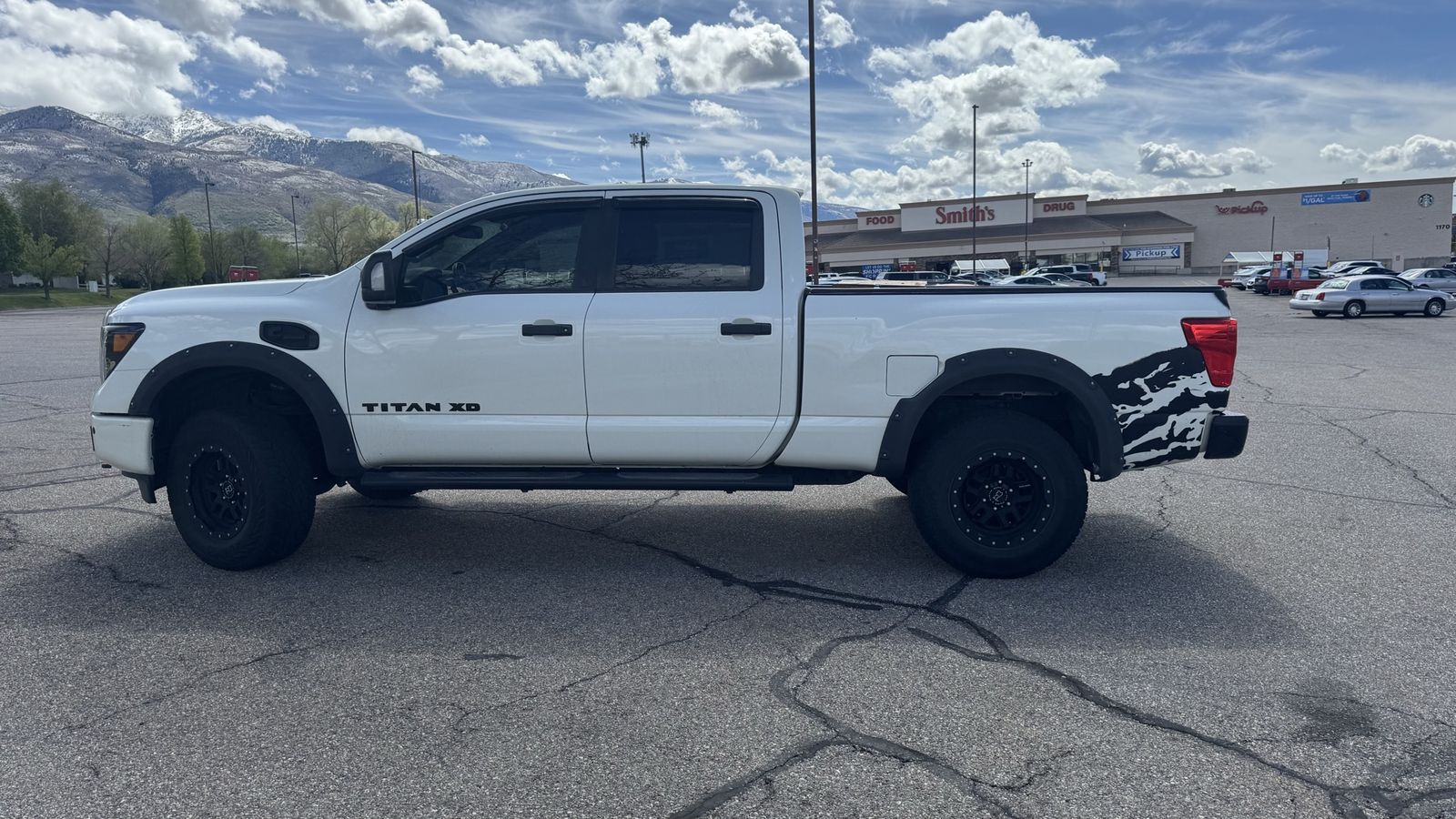 2018 Nissan Titan XD SV