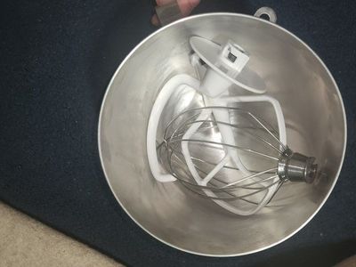 kitchenaid mixing bowl and attachments