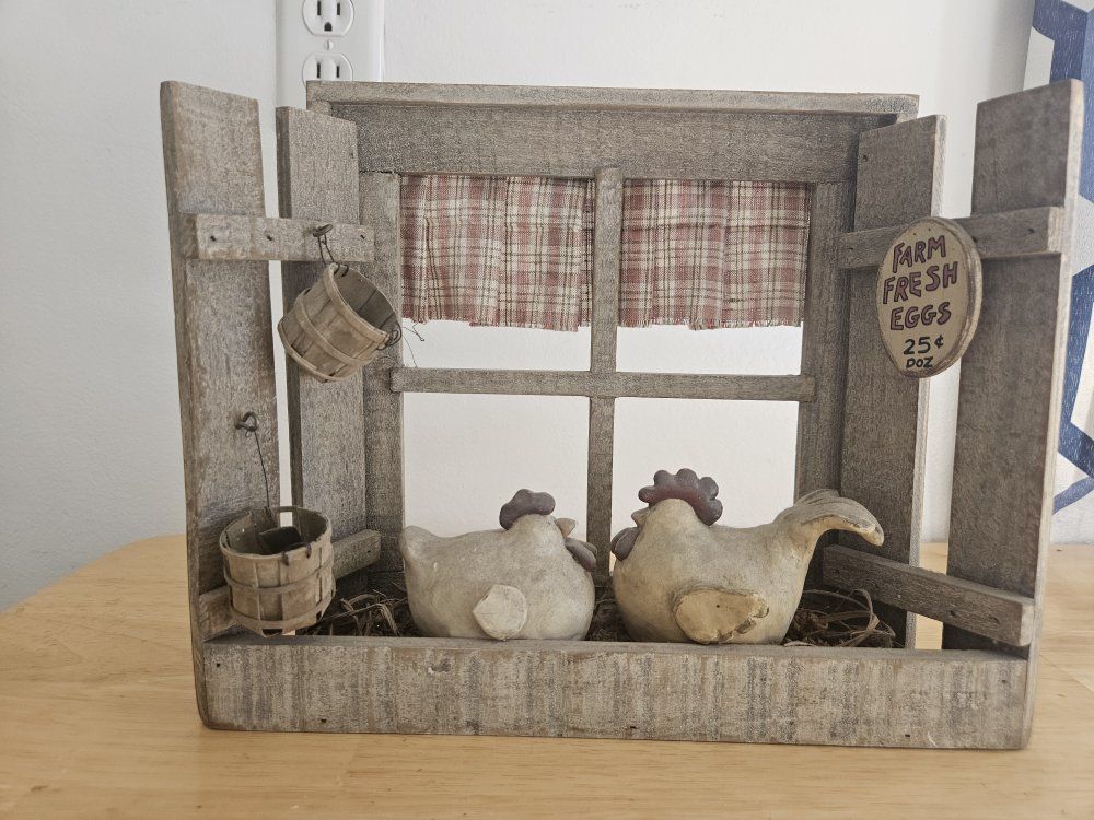 Main image 4