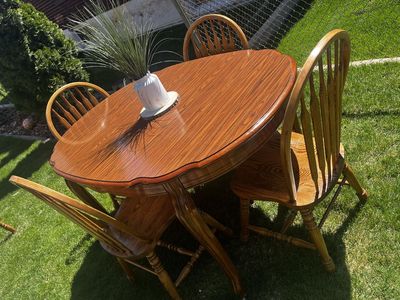 Very Solid Dining Table Set