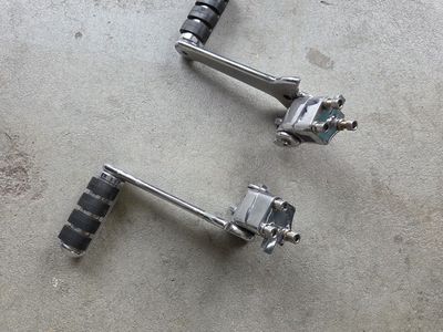 Harley Davidson passenger highway foot steps