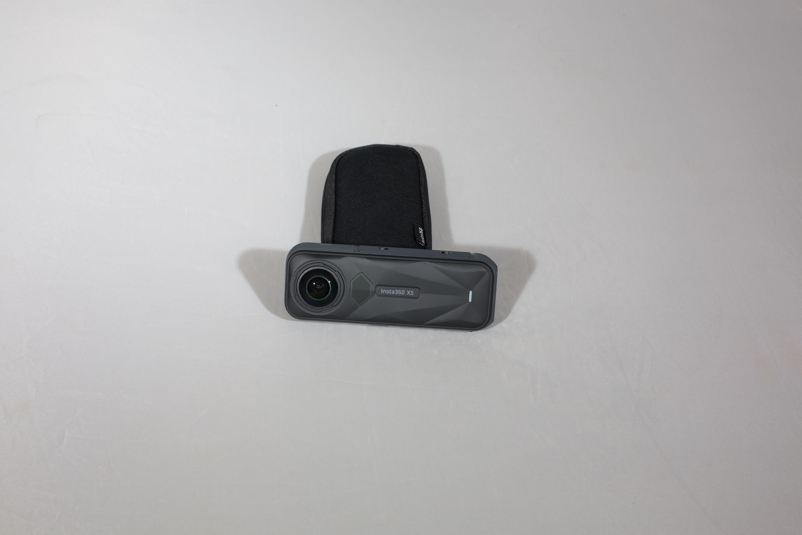 Main image 7