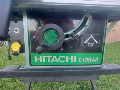 Hitachi 10 inch Table saw