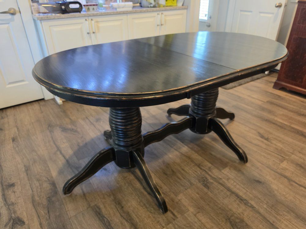 Vintage/Antique-Style Dining Table – Solid & Unique