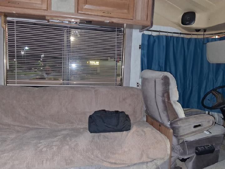1990 Ford Dolphin RV