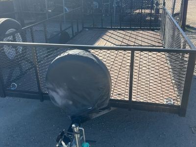 Used Big Bubba's 7x12 with mesh and rear gate