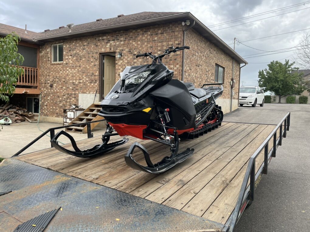 2021 Summit Expert 154x3 1600 Miles New Engine Re