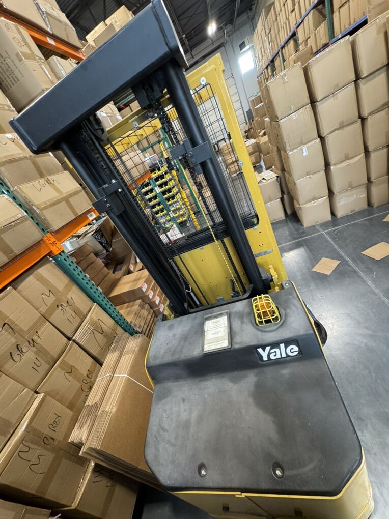 2015 Yale, 3,000 Lb Electric Forklift