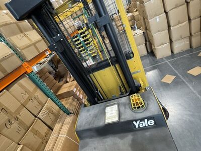 2015 Yale, 3,000 Lb Electric Forklift