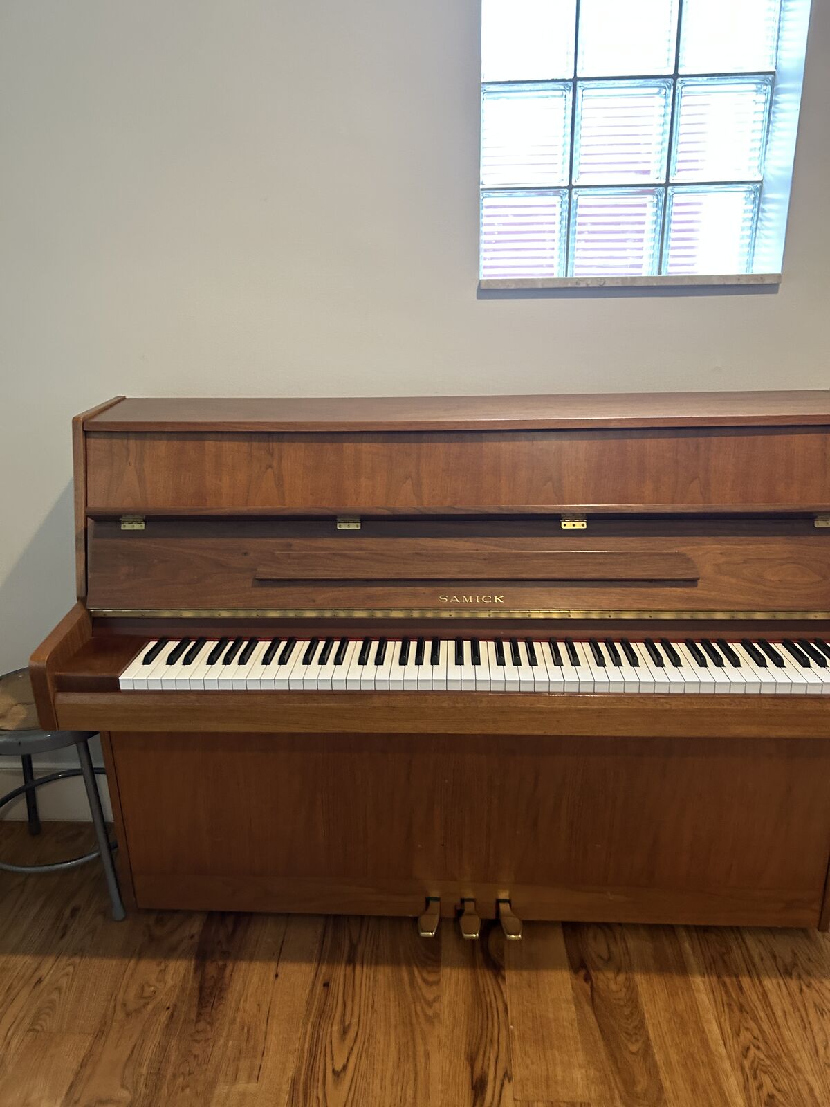 Midcentury Modern Samick Upright Piano