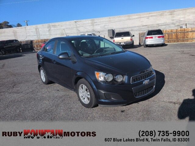 2016 CHEVROLET SONIC LT Auto