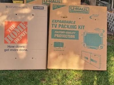 U-Haul Heavy-Duty Expandable TV Moving Box Adjustable Fit for Flat-Screen TVs (32"70")