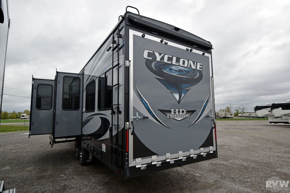 2017 Heartland Cyclone 3611