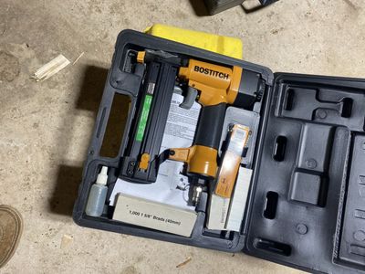Bostitch Pneumatic Brad Nailer