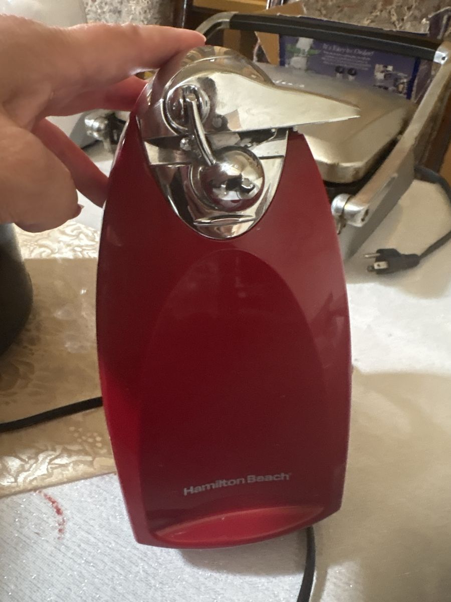 Hamilton Beach Electric Can Opener Red