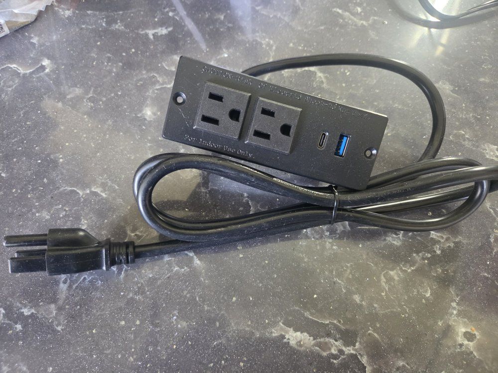 New BAIU B-E213-0021-C Power Strip 2 Outlets, USB-A & USB-C, 1500W, For Indoor Use