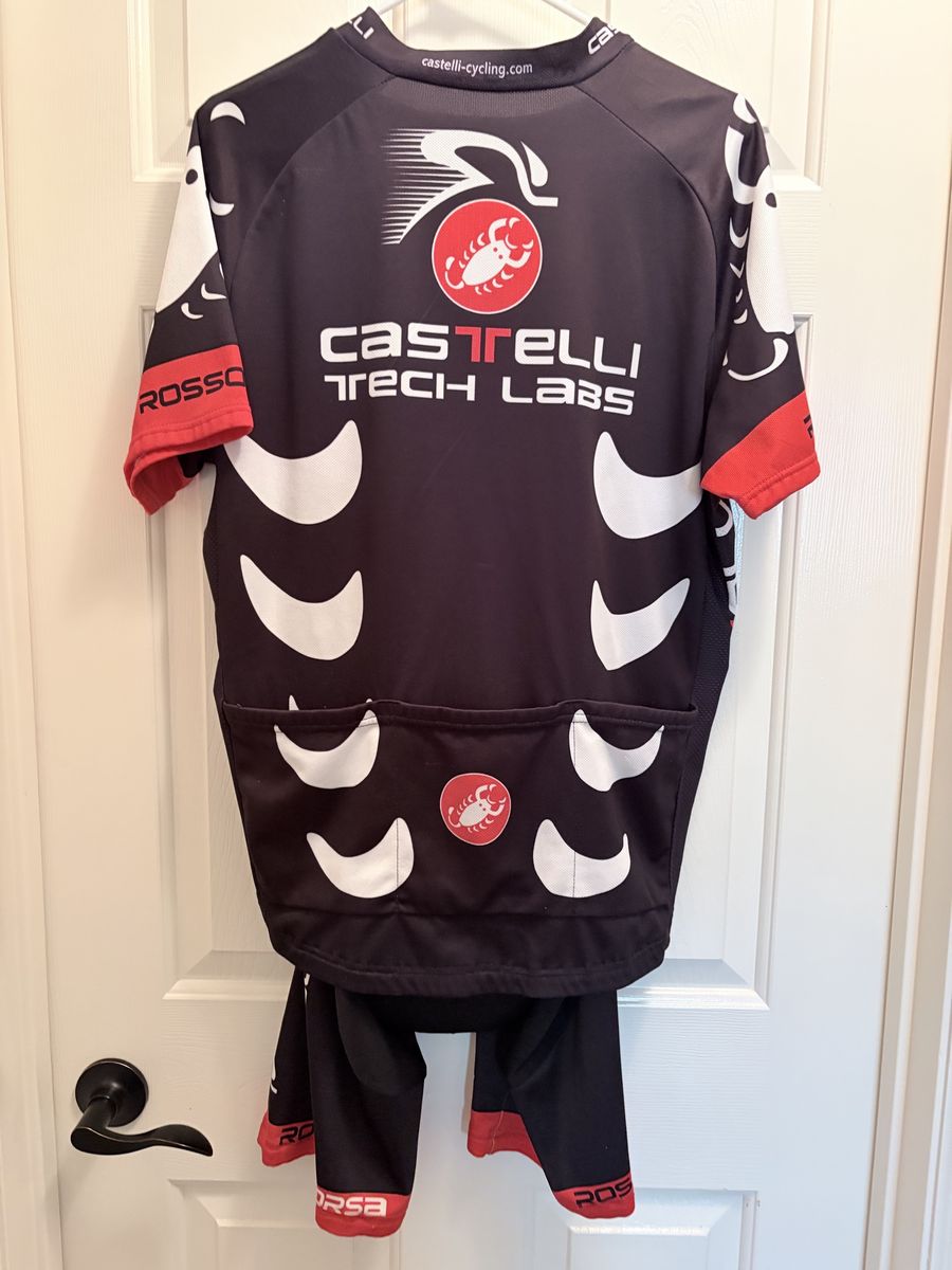 Cycling kit men’s XL