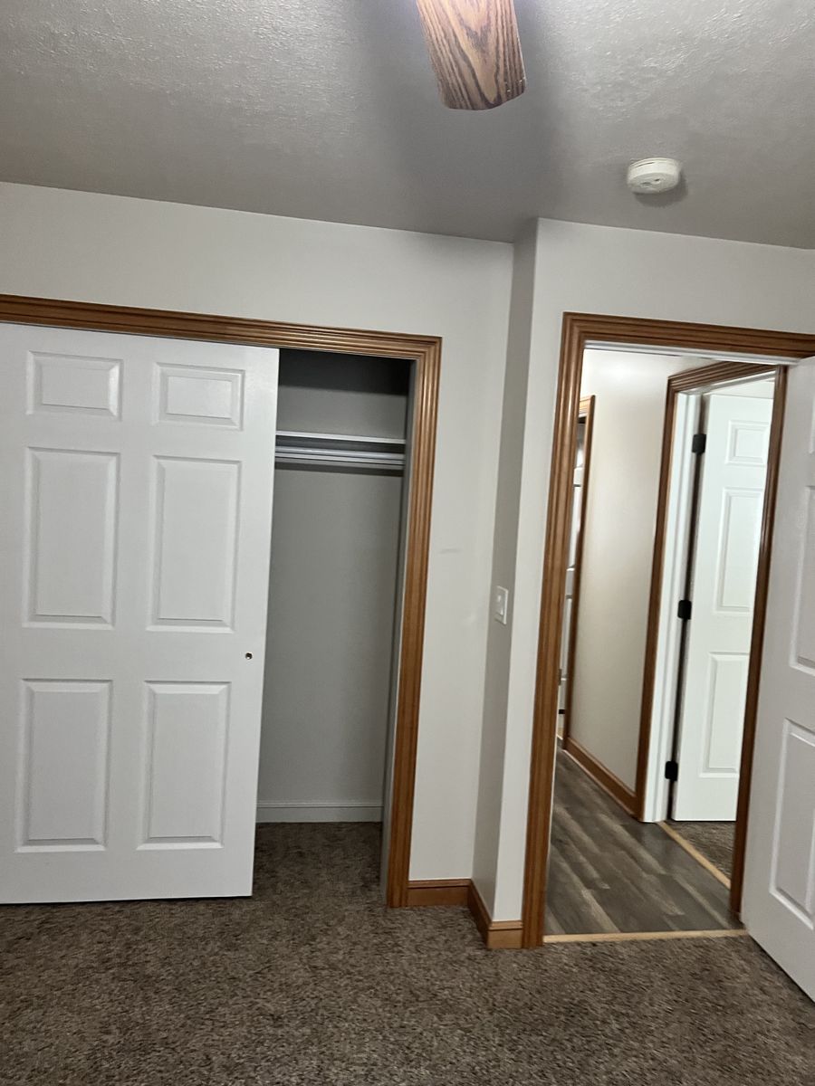 Main image 10
