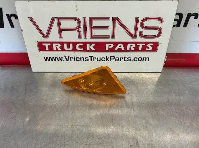 Used Kenworth Left Turn Signal Light Assembly, Part # P54-1085