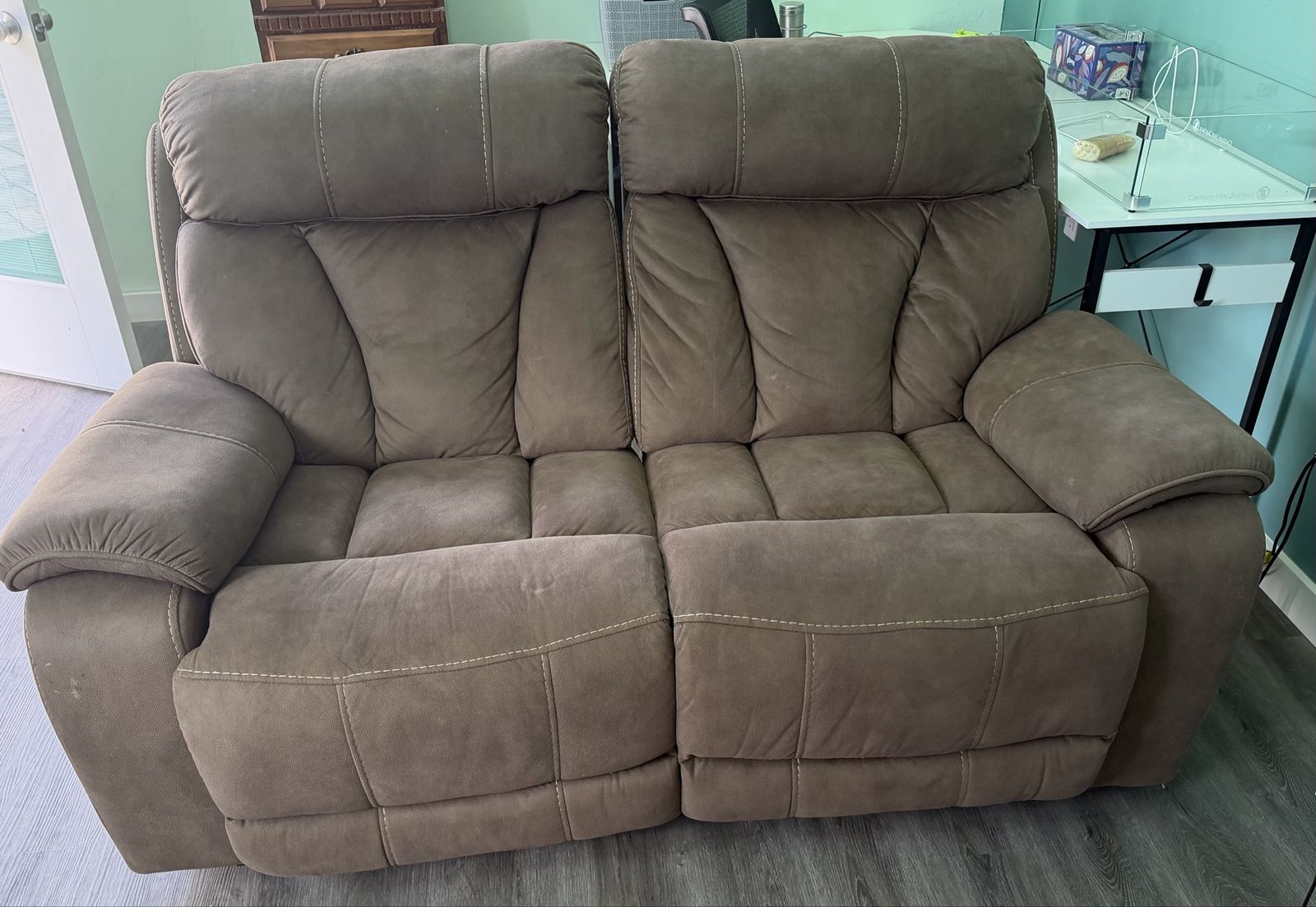 Reclining Loveseat