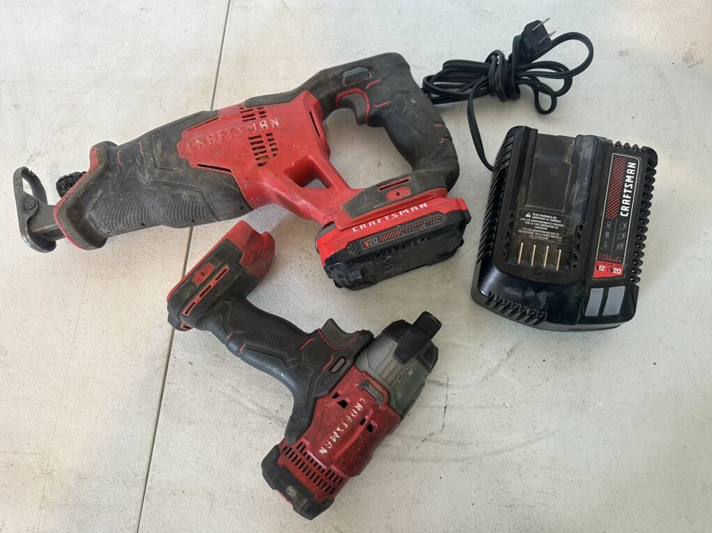 CRAFTSMAN 20V Impact Driver And Reciprocating Saw