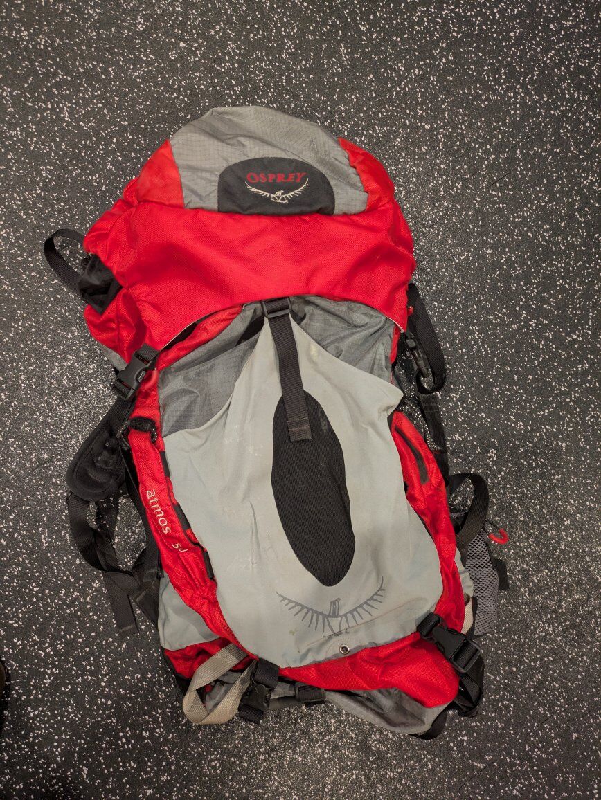 Osprey Atmos 50 Backpack - Red/Gray