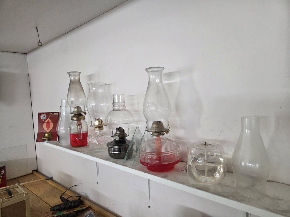 Oil lamps