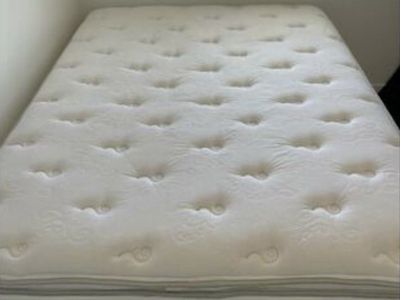 Sealy Queen Mattress and Boxspring