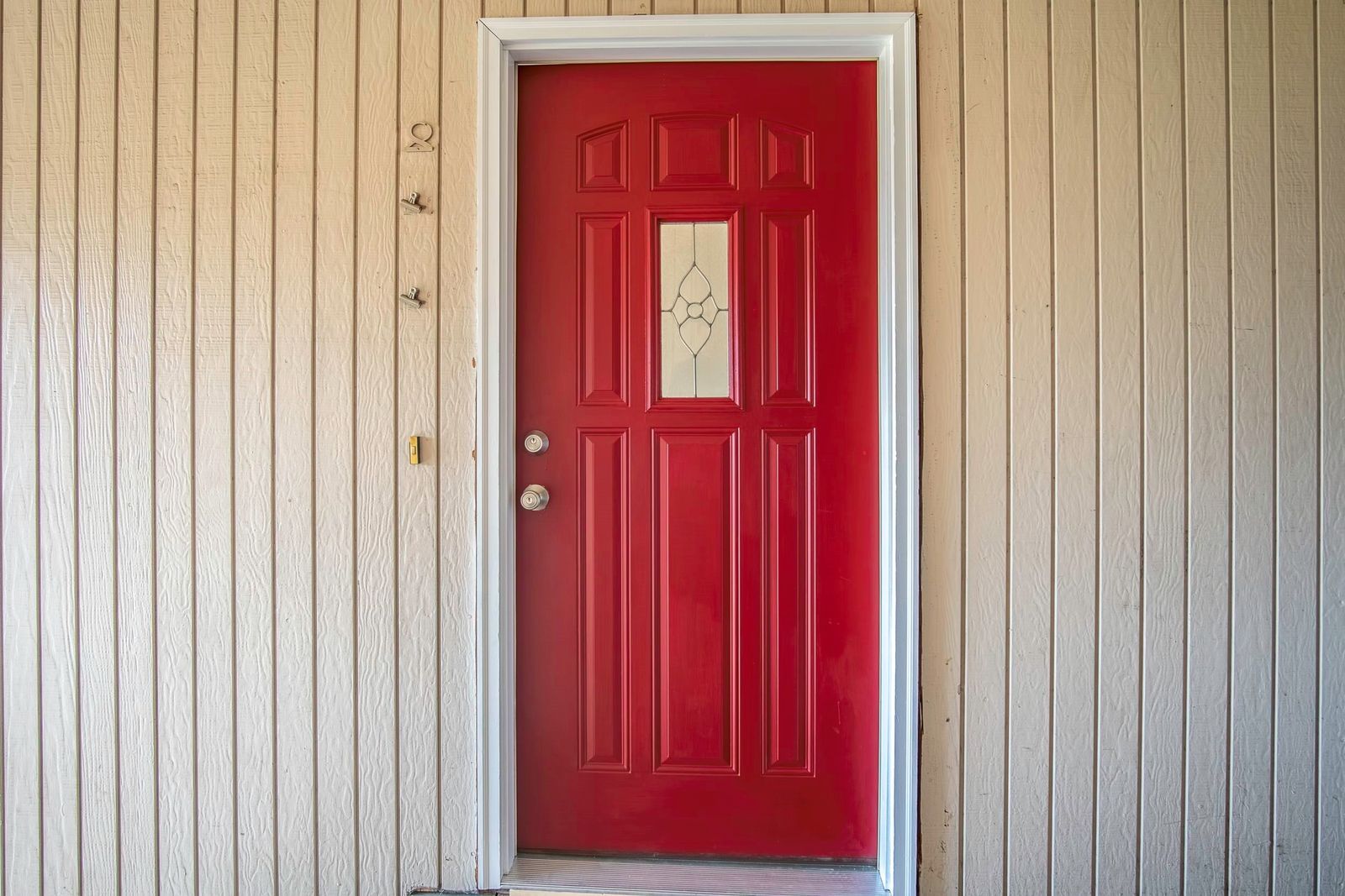 Main image 9