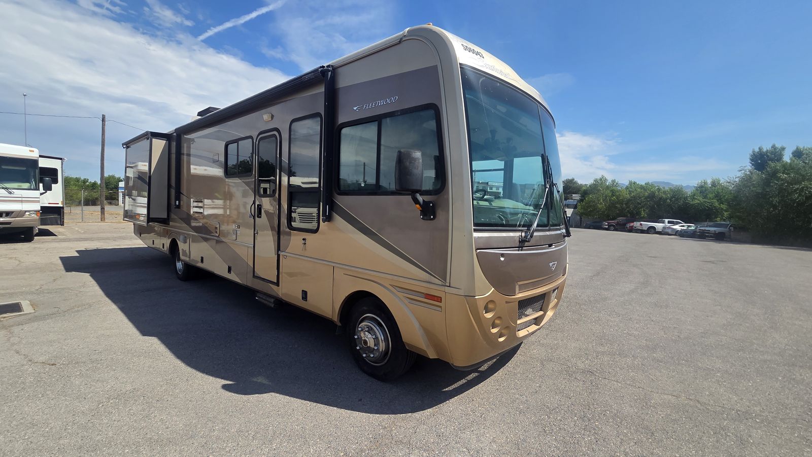 2005 Fleetwood Southwind 37L