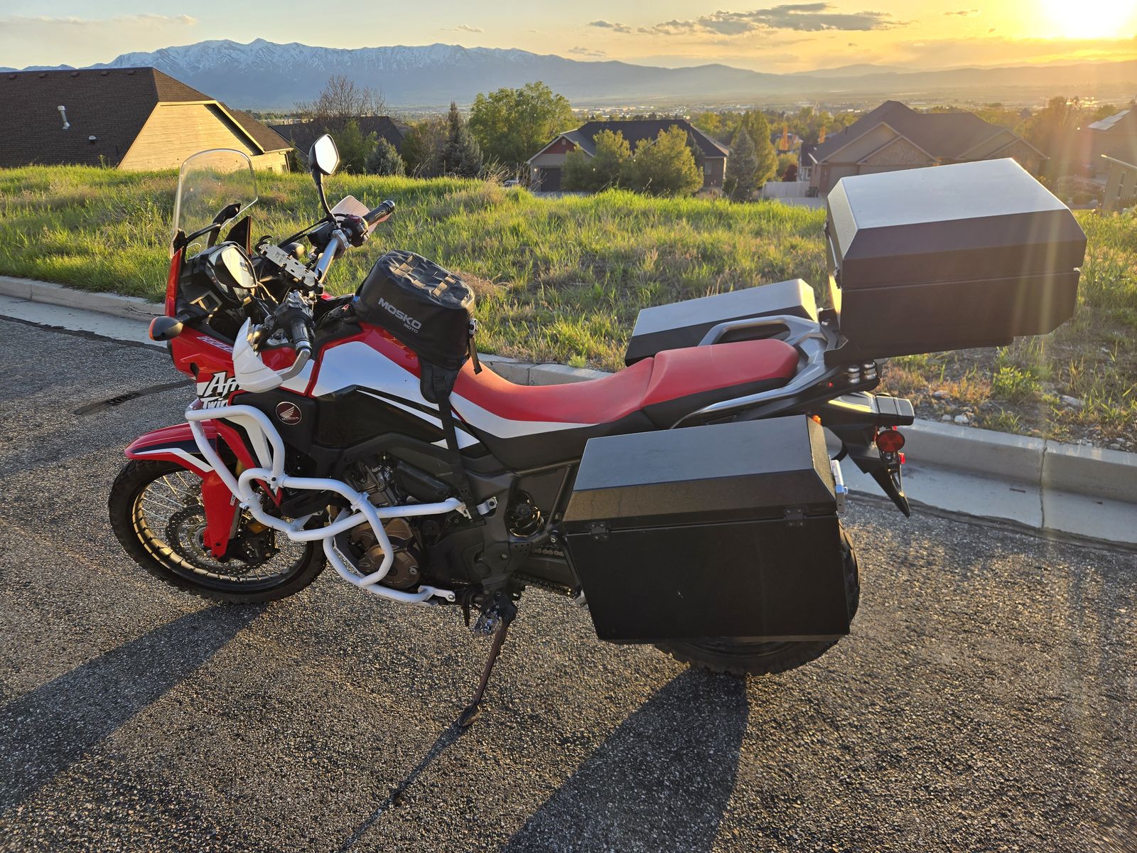 Africa Twin DCT (CRF1000D)