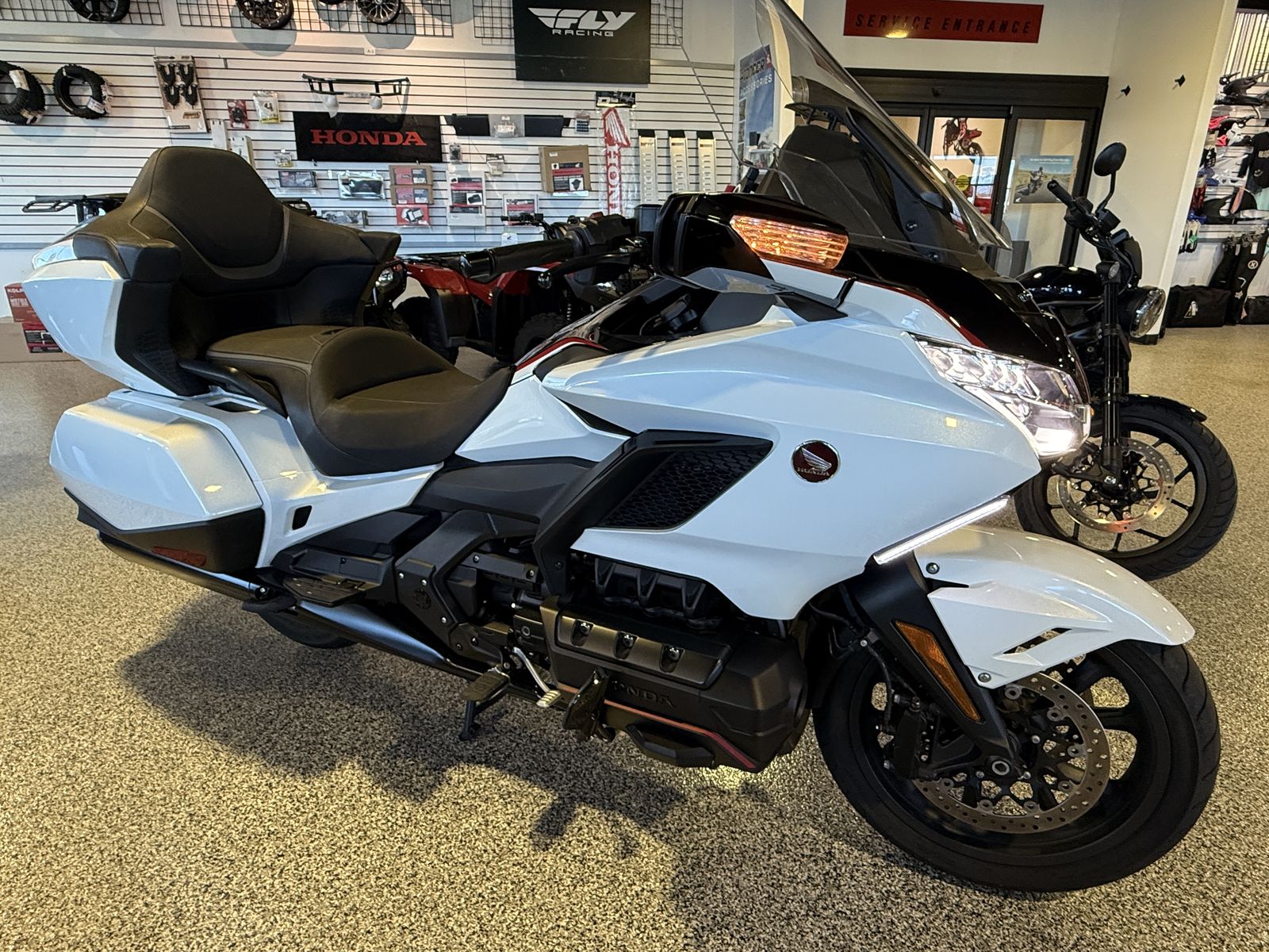 White 2024 Honda Gold Wing Tour - only 4300 miles - $25,990