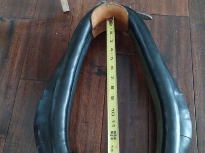 Vintage Leather Horse Draft Collar Harness 17 Inch