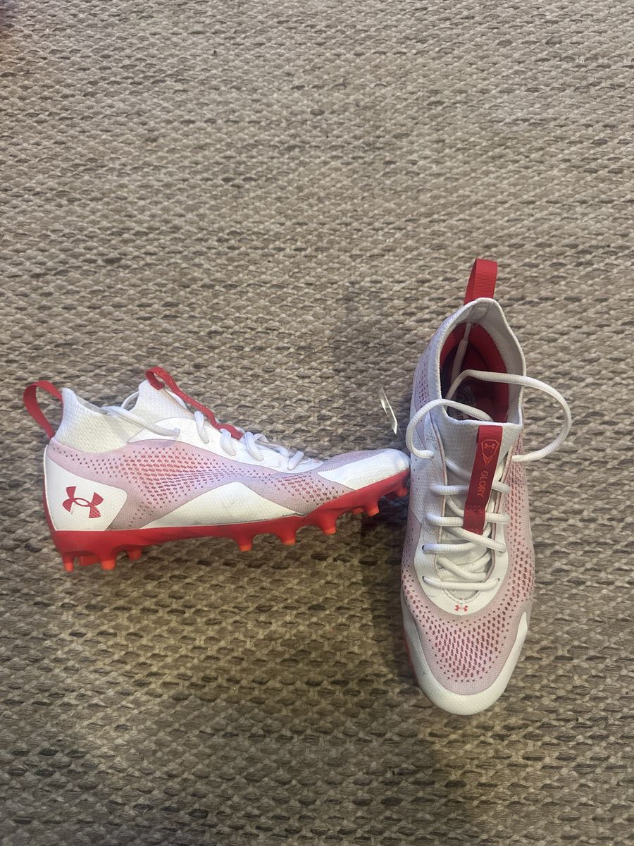8.5 Womens Under Armour Lacrosse Shoe