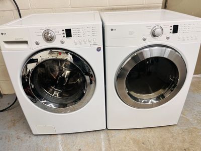 LG stackable washer and dryer set