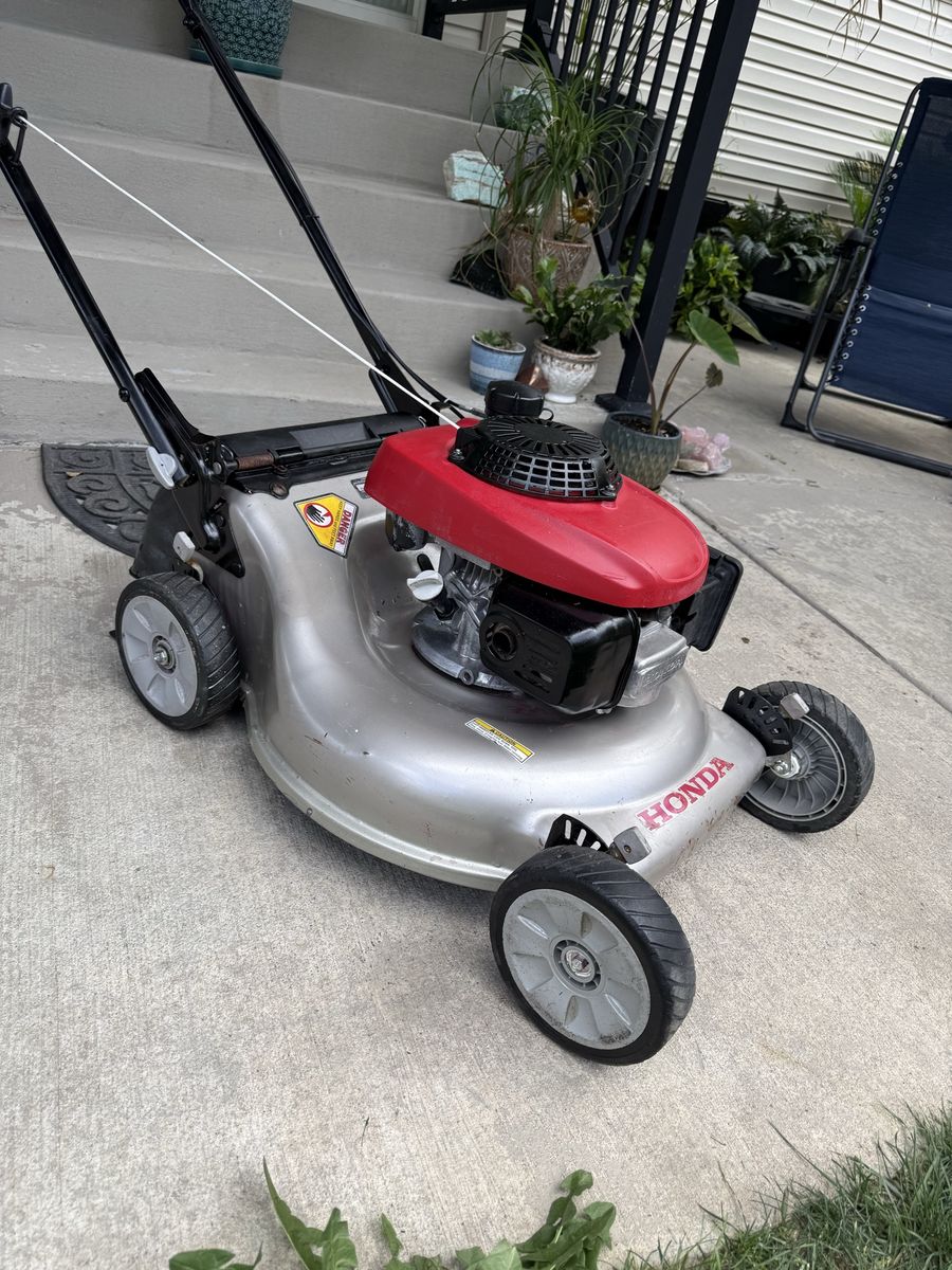 Honda HRR216