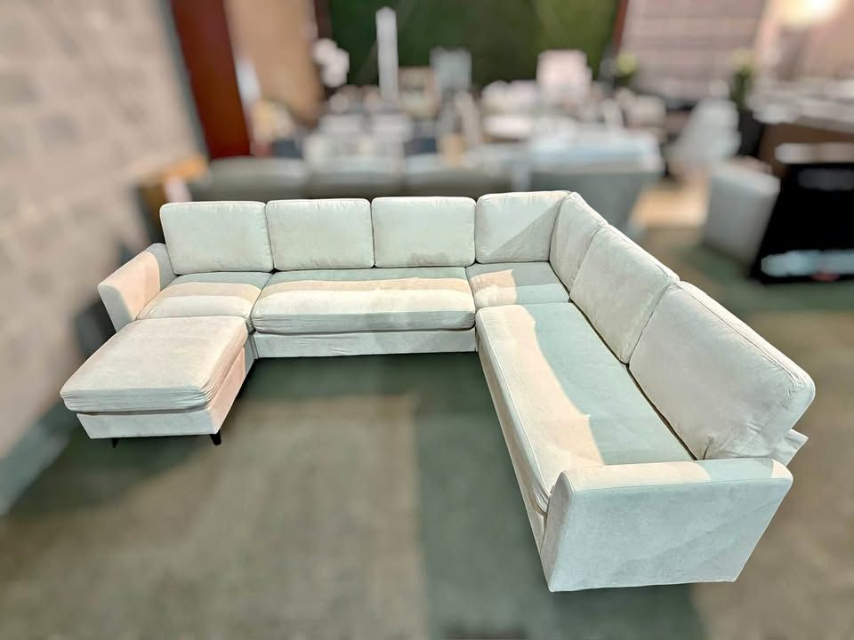 U-Shape Modular Sectional