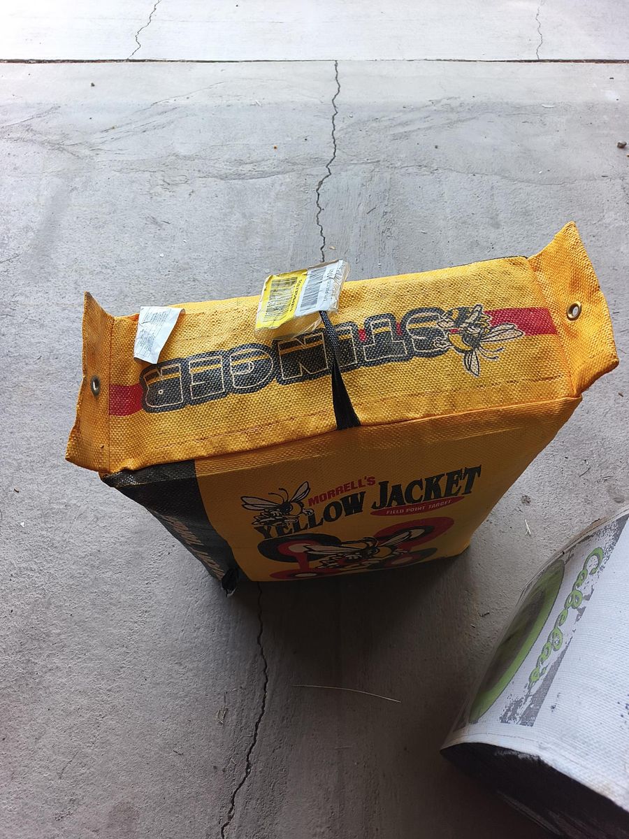2 Archery targets - Game Taker and Yellow Jacket