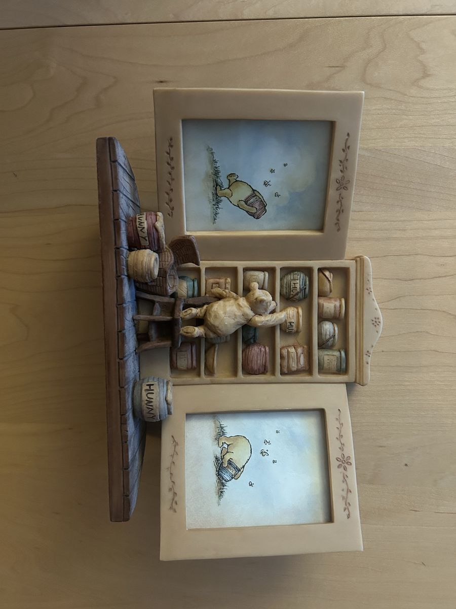 Vintage Winnie the Pooh picture frame