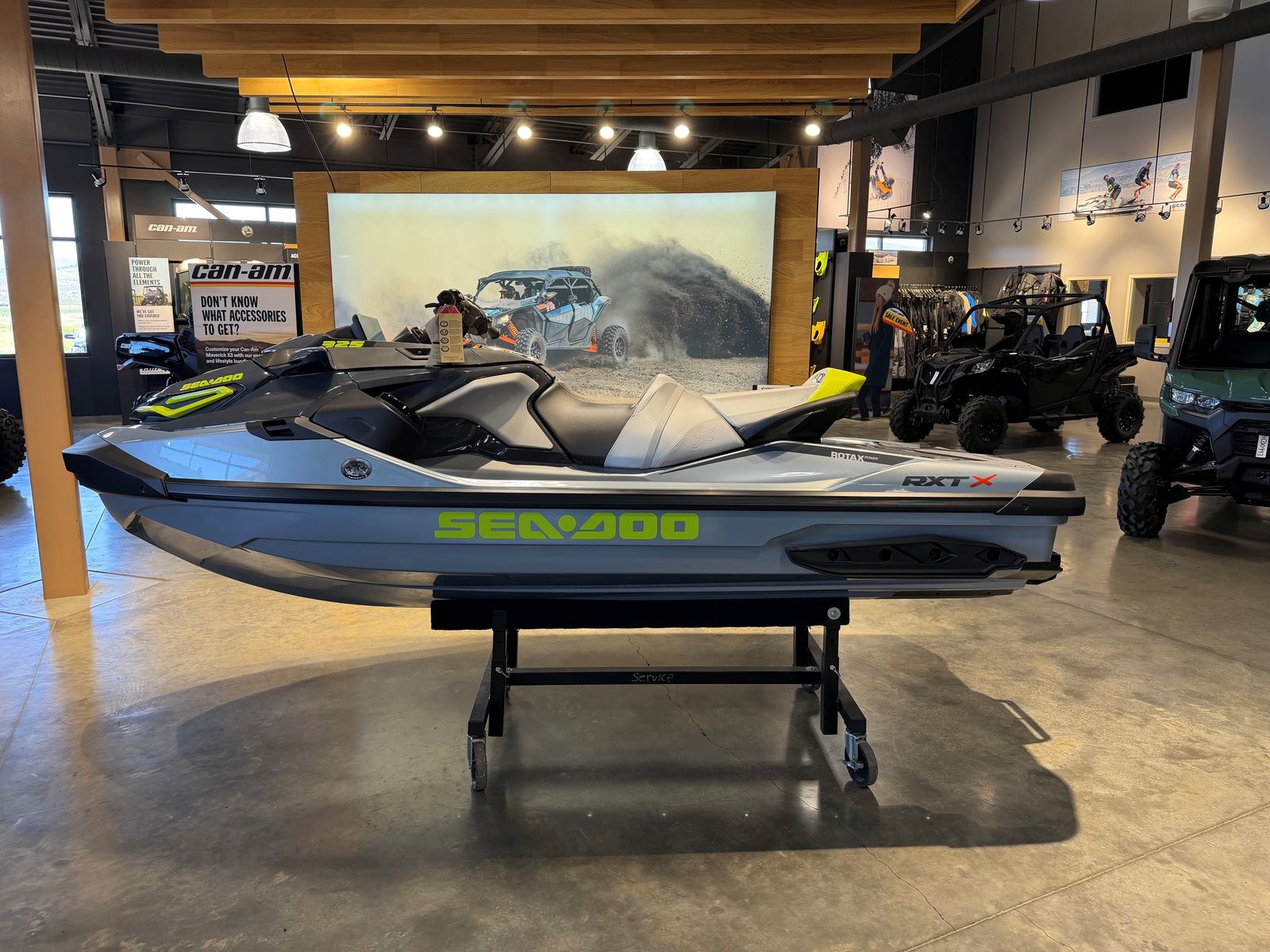 2026 SEA DOO RXT-X 325 W/SOUND     Ice Metal & Manta Green