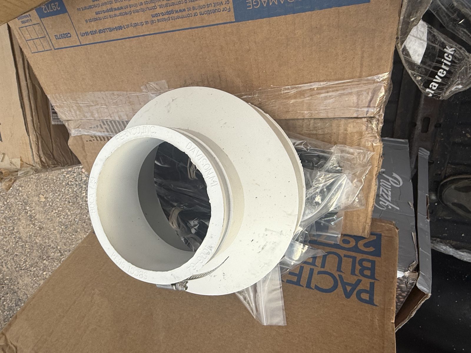 New Fernco 8 in. x 4 in. Flexible PVC Coupling