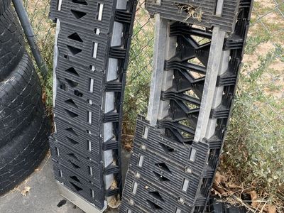 Cargo smart aluminum hybrid folding ramps