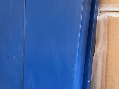 8 blue Draper brand vinyl-covered wall mats,